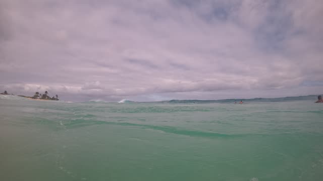 Raw surf clip, 0:26
