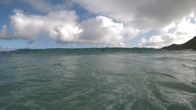 Raw surf clip, 0:11