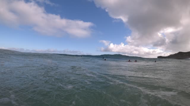 Raw surf clip, 0:25